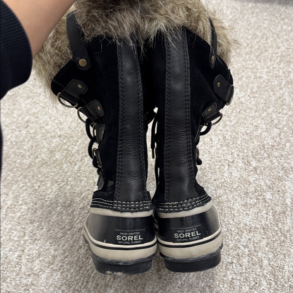 Sorel Black Suede Lace-Up Winter Boots with Faux Fur Trim - Picture 3 of 5